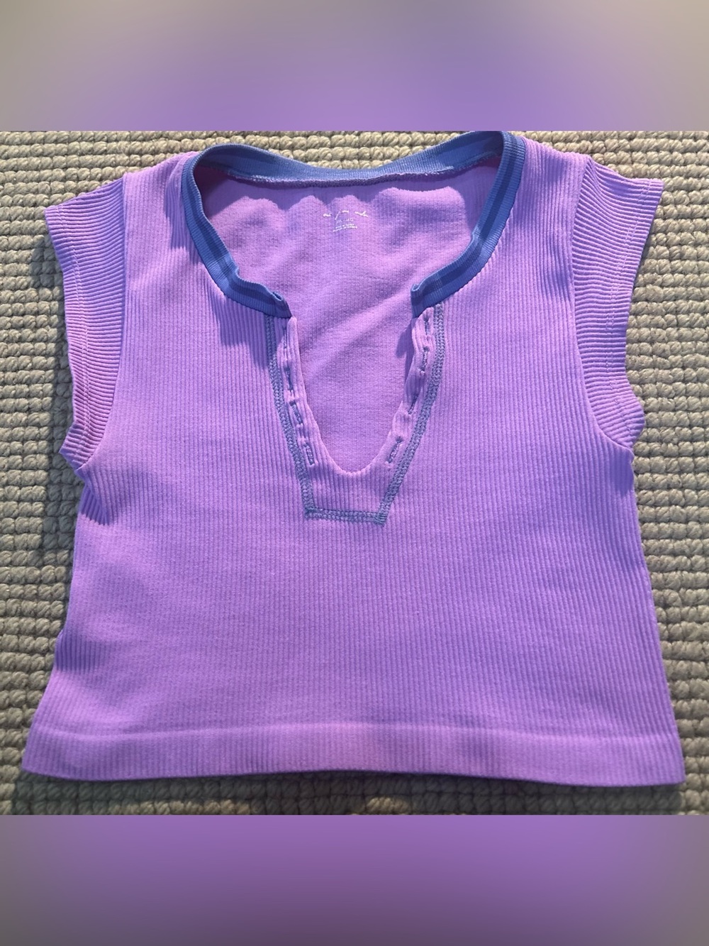 Urban Outfitters Out From Under Ribbed Crop Top Seamless Shirt Woman's M/L - Picture 2 of 5